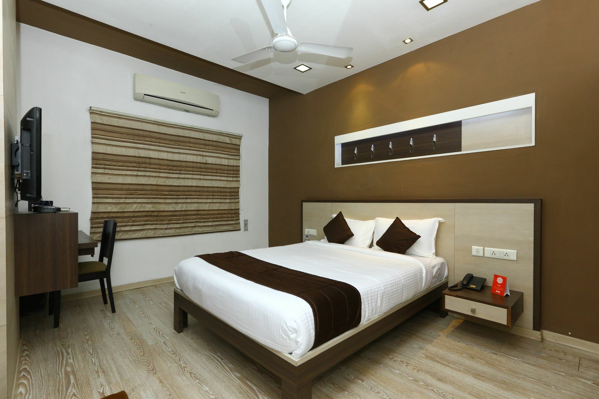 Oyo 9911 Apartment Shylee Niwas شيناي المظهر الخارجي الصورة